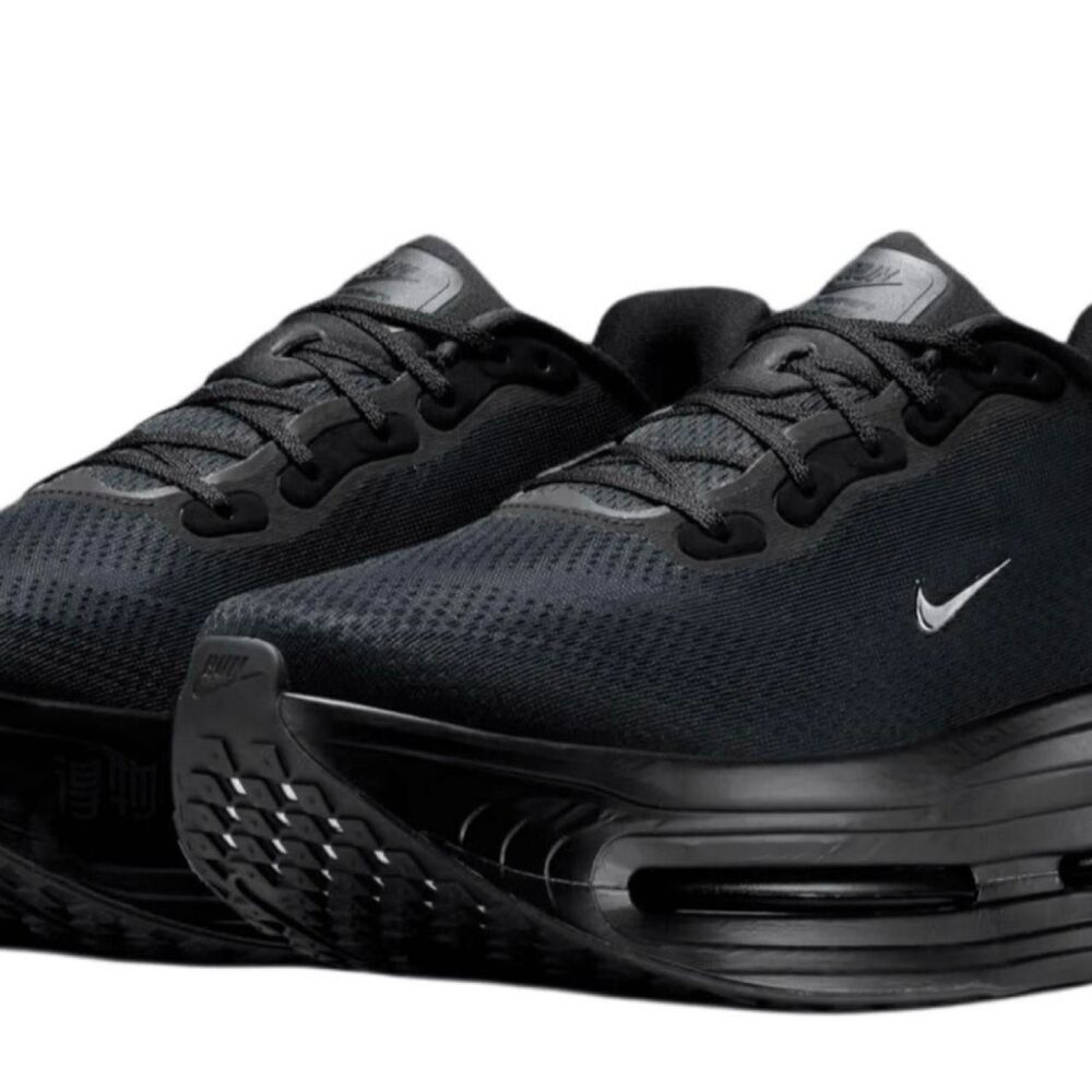 Nike Men's Black Trainers